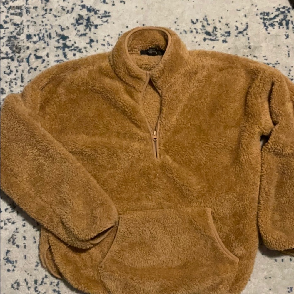 Sherpa quarter zip